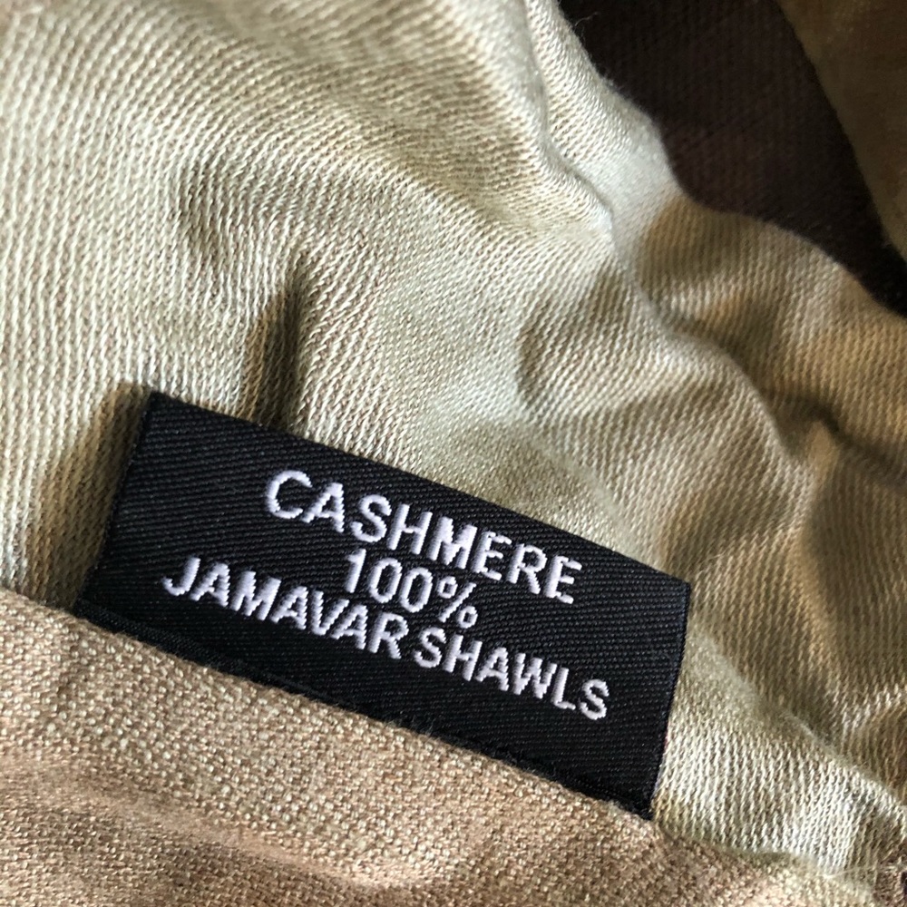 Ipokcvi....cashmere 100%jamavar shawl - Picture 7 of 8